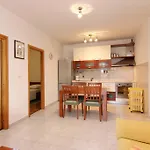 Happy Day Apartament